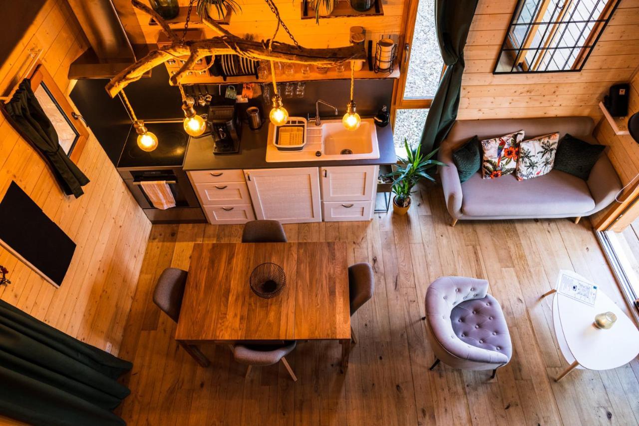 Charmante Cabane Dans Les Arbres Avec Jacuzzi Et Sauna Boismorand Exterior photo